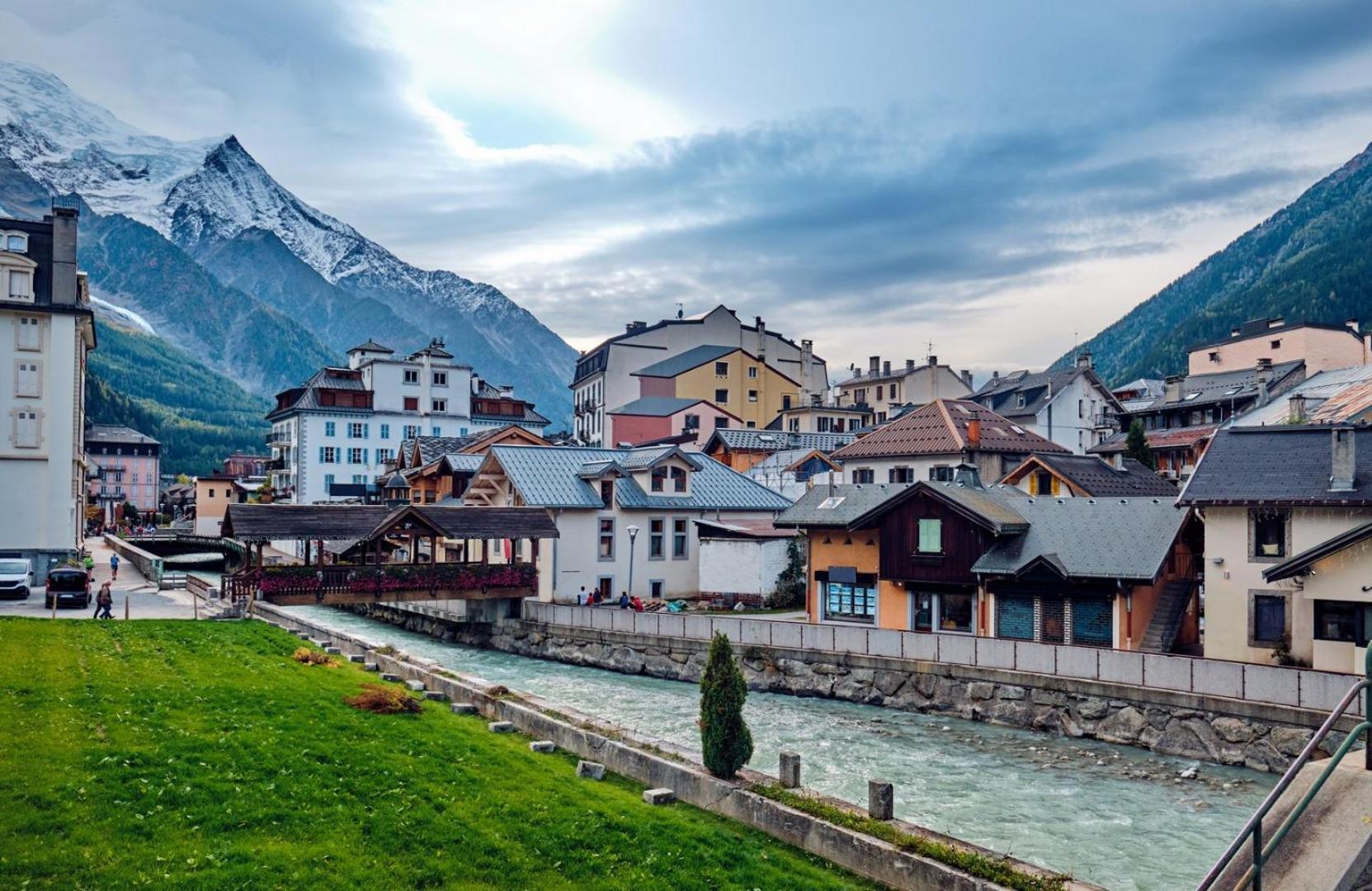 Apartment Vila 1 - Cosy Central Chamonix Loft מראה חיצוני תמונה