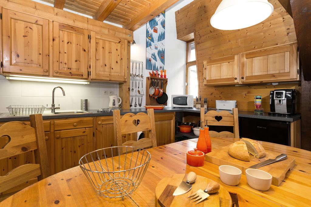 Apartment Vila 1 - Cosy Central Chamonix Loft מראה חיצוני תמונה